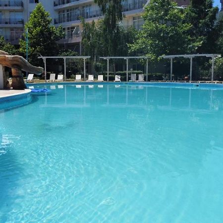 Yves 2 Bed Apart At Sun Village Sunny Beach Not Far Away From The Sea Екстериор снимка